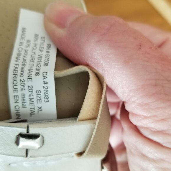 Women's XL Wide Vegan Leather White Belt, Faux, Silver tone Double Circle Buckle - Picture 5 of 9